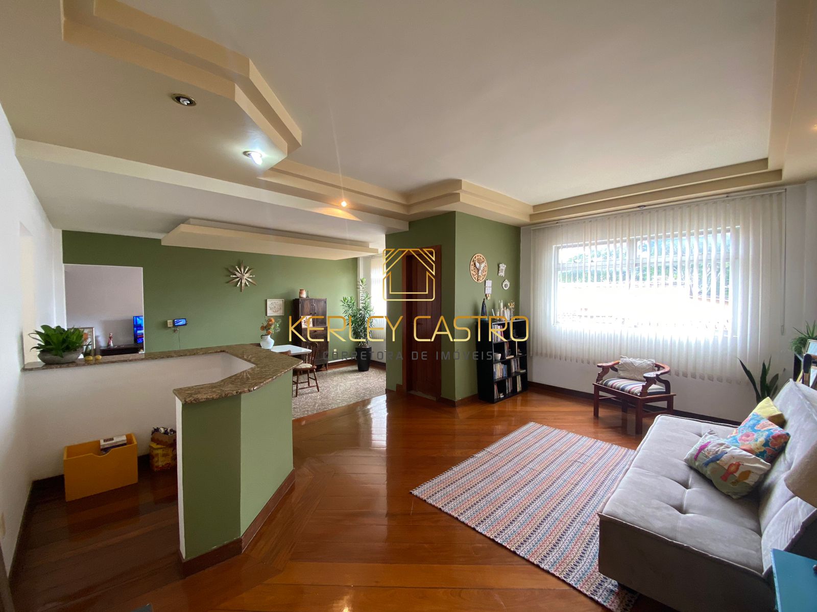 Vendo apartamento amplo no bairro Jardim Cambuí