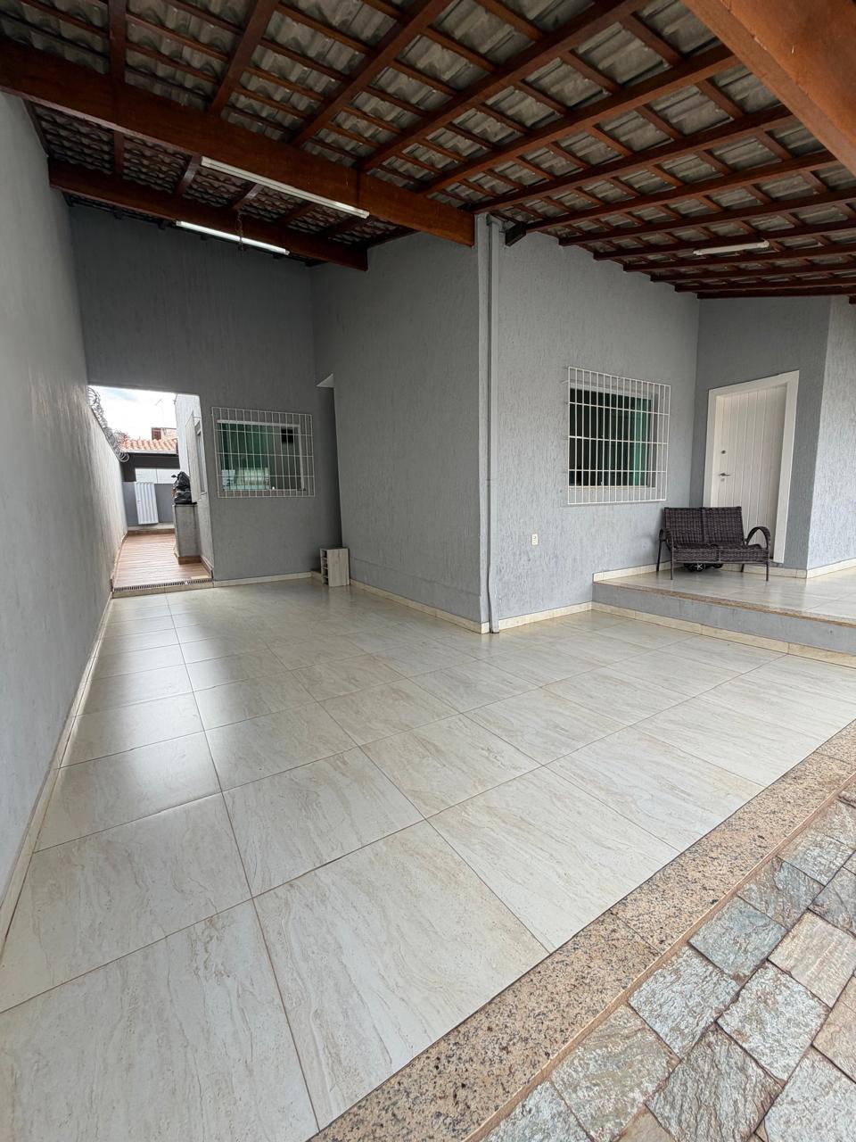 VENDO ÓTIMA CASA NO BAIRRO SÃO FRANCISCO VENDO ÓTIMA CASA NO BAIRRO SÃO FRANCISCO